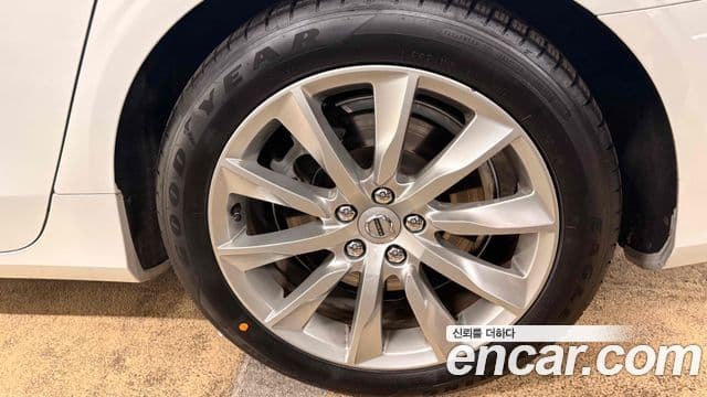 Volvo S90 T5 Momentum, 2017 18