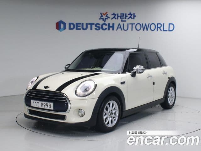 Mini Cooper 3세대, 2015 1