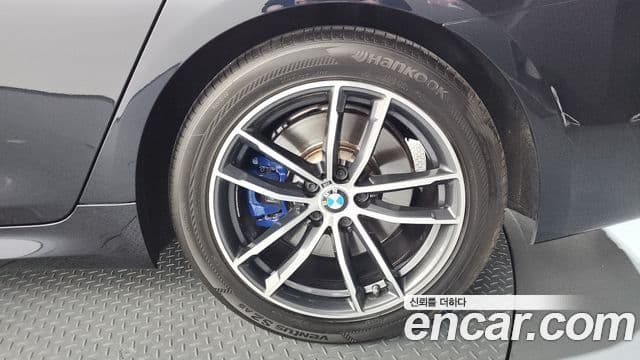 BMW 5시리즈 (G30) 520i M Sport, 2021 все фото