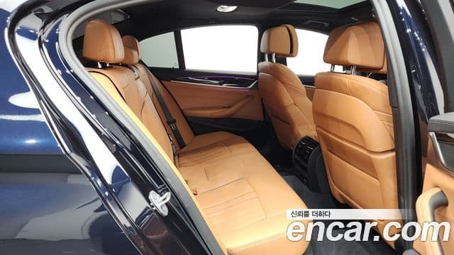 BMW 5시리즈 (G30) 520i M Sport, 2021 12