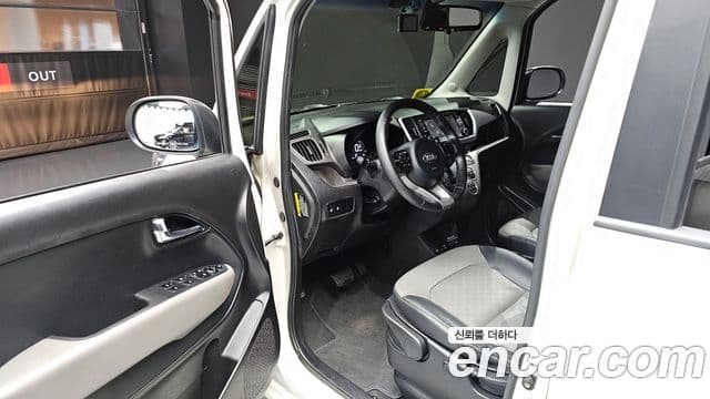 Kia The / новый New Ray Prestige, 2018 11