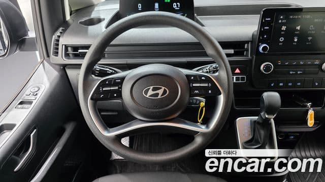 Hyundai Staria Smart, 2025 13
