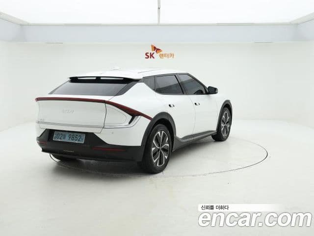 Kia EV6 Air, 2022 3