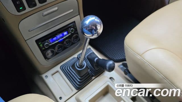 Hyundai 갤로퍼 2 фургон / Innovation турбо(Short Body), 2000 9