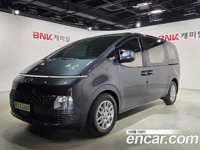Hyundai Staria Modern, 2024 1