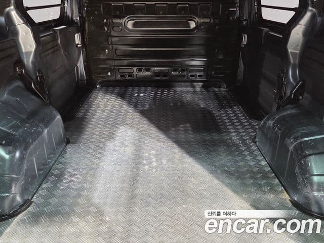 Hyundai Staria Modern, 2024 7