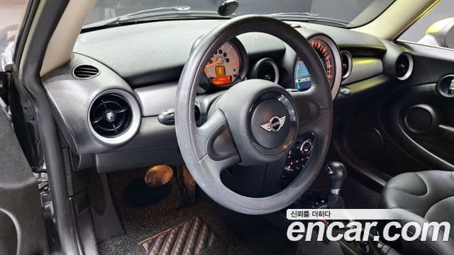 Mini Cooper Brick Lane Edition, 2013 7