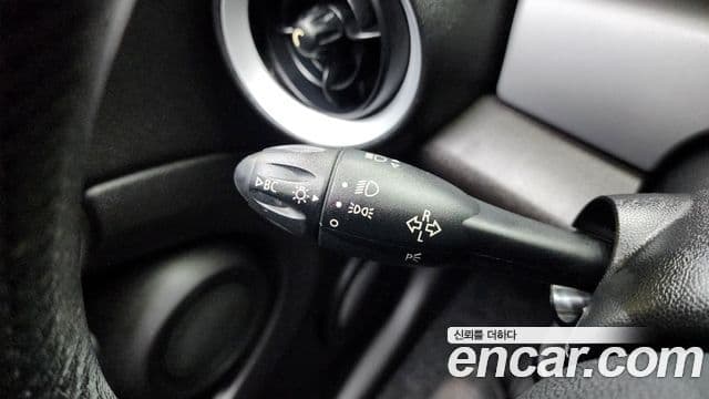 Mini Cooper Brick Lane Edition, 2013 17