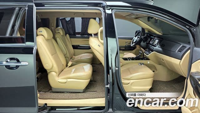 Kia All New Carnival Prestige High Roof, 2017 10