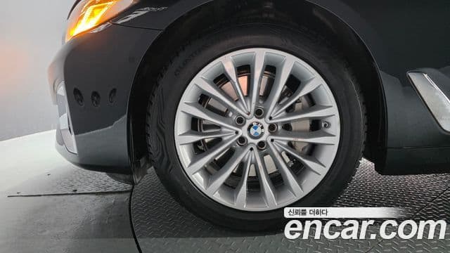 BMW 5시리즈 (G30) Luxury, 2021 все фото