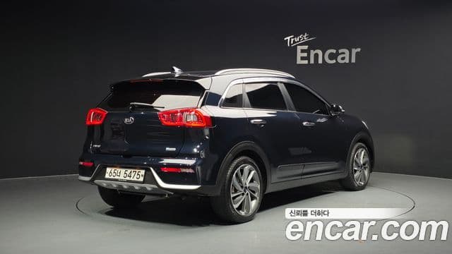 Kia Niro Noblesse, 2018 2