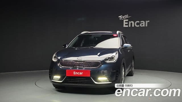Kia Niro Noblesse, 2018 3