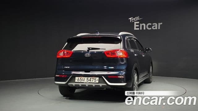 Kia Niro Noblesse, 2018 4