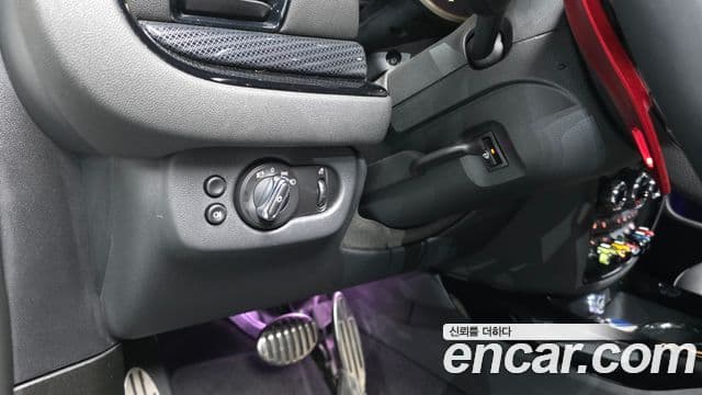 Mini Cooper S 클럽맨 2세대, 2022 14