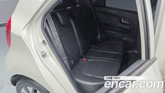 Kia The / новый New Morning Luxury, 2016 12