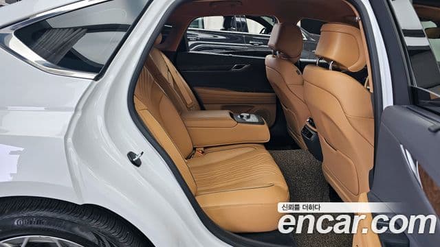 Genesis G80 (RG3) бензин 2.5 турбо AWD, 2023 12