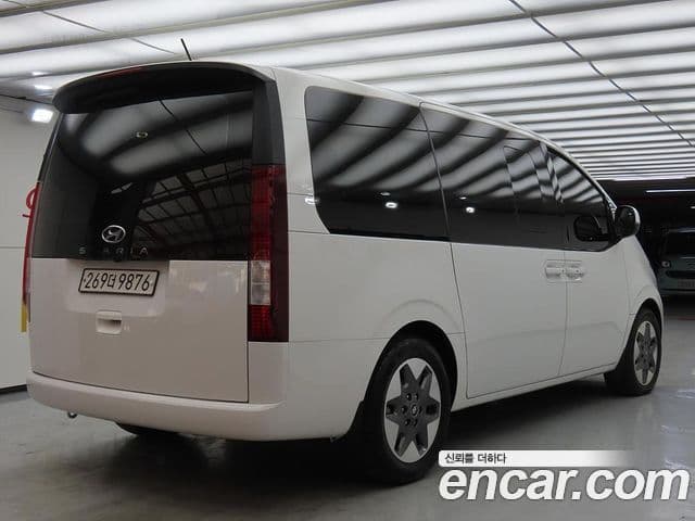 Hyundai Staria Modern, 2022 2