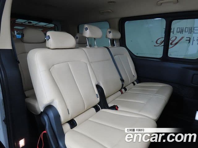 Hyundai Staria Modern, 2022 7