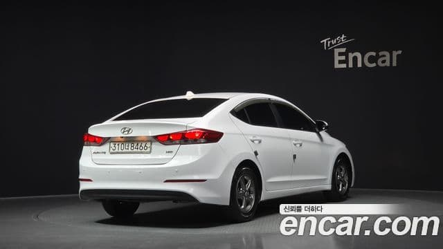 Hyundai Avante AD Style, 2018 2