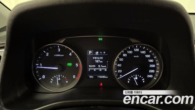 Hyundai Avante AD Style, 2018 8