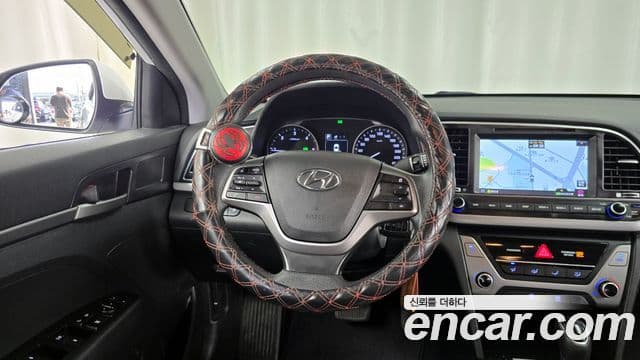 Hyundai Avante AD Style, 2018 13