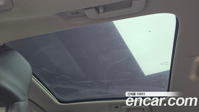 Volvo V40 2세대, 2016 19