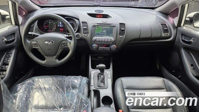 Kia K3 Prestige, 2015 7