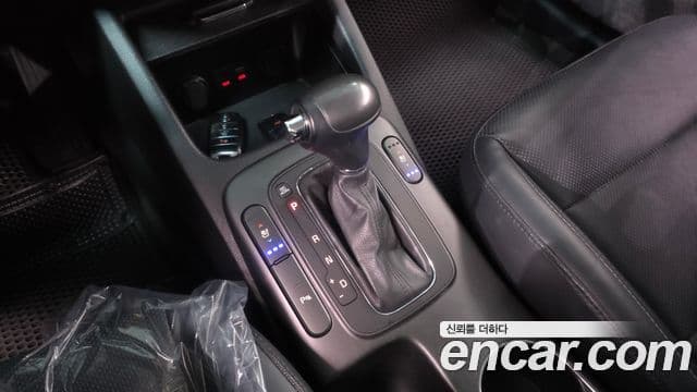 Kia K3 Prestige, 2015 9