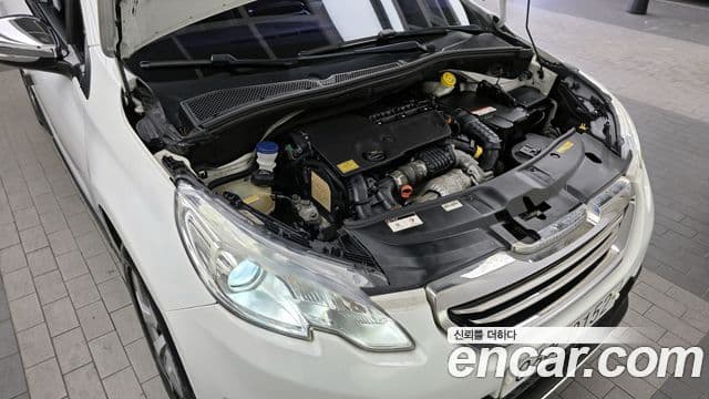 Peugeot 2008 1.6 BlueHDi Felline, 2016 6