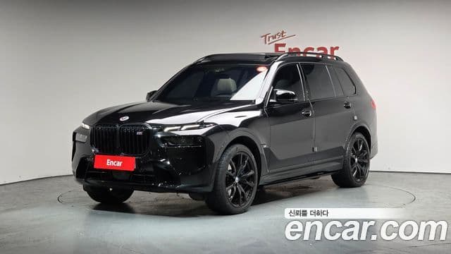 BMW X7 (G07) M60i xDrive M Sport 6인승, 2025 1