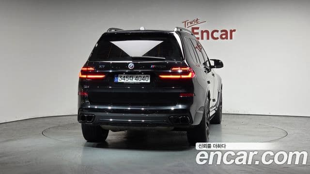 BMW X7 (G07) M60i xDrive M Sport 6인승, 2025 4