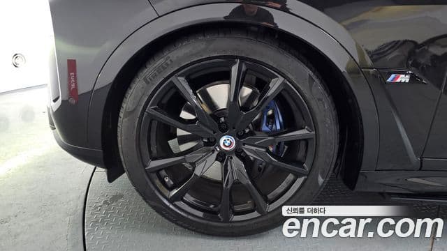 BMW X7 (G07) M60i xDrive M Sport 6인승, 2025 все фото