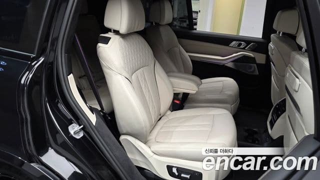 BMW X7 (G07) M60i xDrive M Sport 6인승, 2025 12