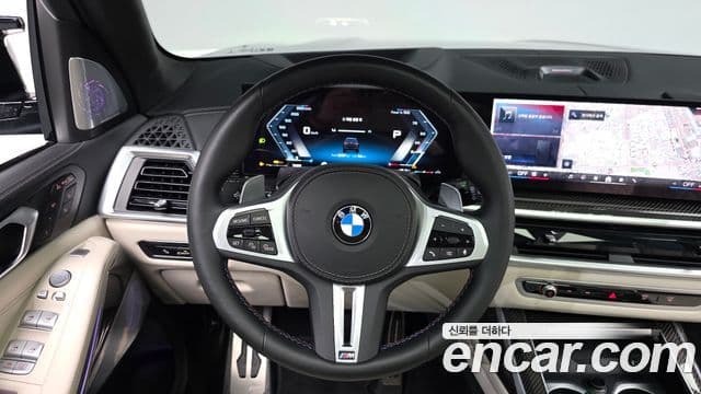 BMW X7 (G07) M60i xDrive M Sport 6인승, 2025 13