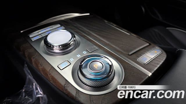 Genesis G80 (RG3) бензин 2.5 турбо AWD, 2023 9