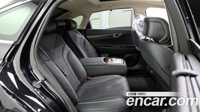 Genesis G80 (RG3) бензин 2.5 турбо AWD, 2023 12