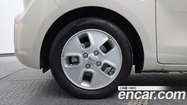 Kia The / новый New Ray Prestige, 2021 все фото