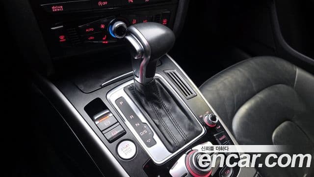 Audi New A4 B8, 2015 9