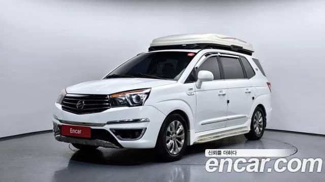 KG모빌리티(SsangYong) Korando 투리스모 4WD outdoor Edition 9인승, 2017 1