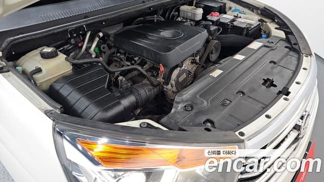 KG모빌리티(SsangYong) Korando 투리스모 4WD outdoor Edition 9인승, 2017 6