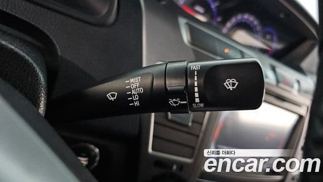 KG모빌리티(SsangYong) Korando 투리스모 4WD outdoor Edition 9인승, 2017 18