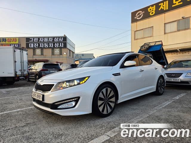 Kia K5 Noblesse, 2011 1