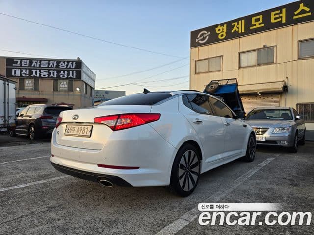 Kia K5 Noblesse, 2011 2