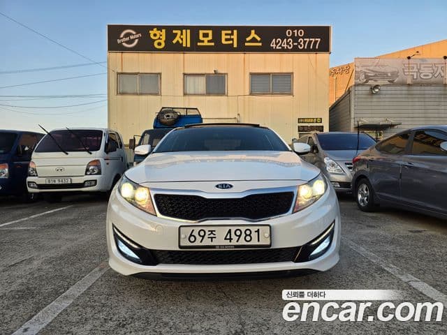 Kia K5 Noblesse, 2011 3
