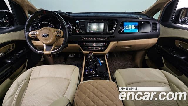 Kia All New Carnival Noblesse, 2016 7