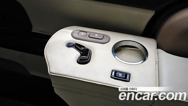 Kia All New Carnival Noblesse, 2016 17