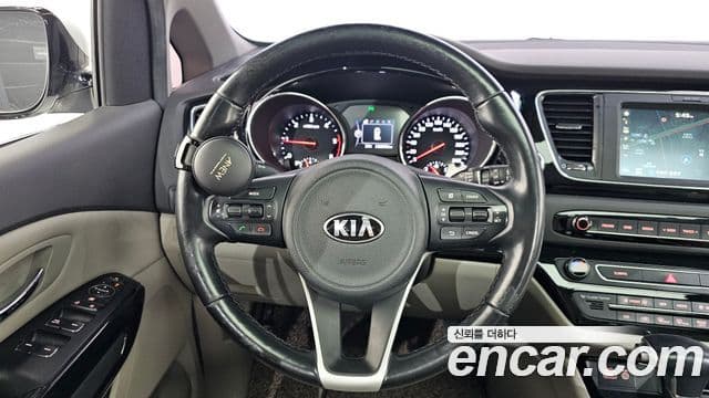Kia All New Carnival Prestige, 2017 13