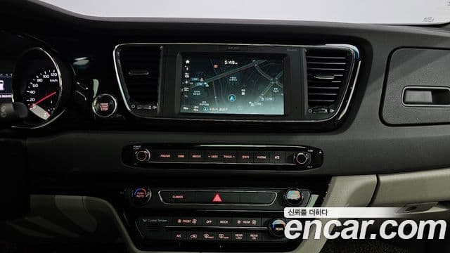 Kia All New Carnival Prestige, 2017 14