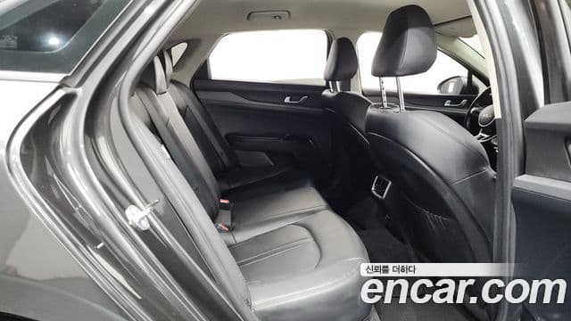 Kia K5 3세대 Prestige, 2022 12