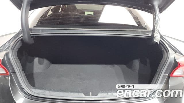 Kia K5 3세대 Prestige, 2022 20